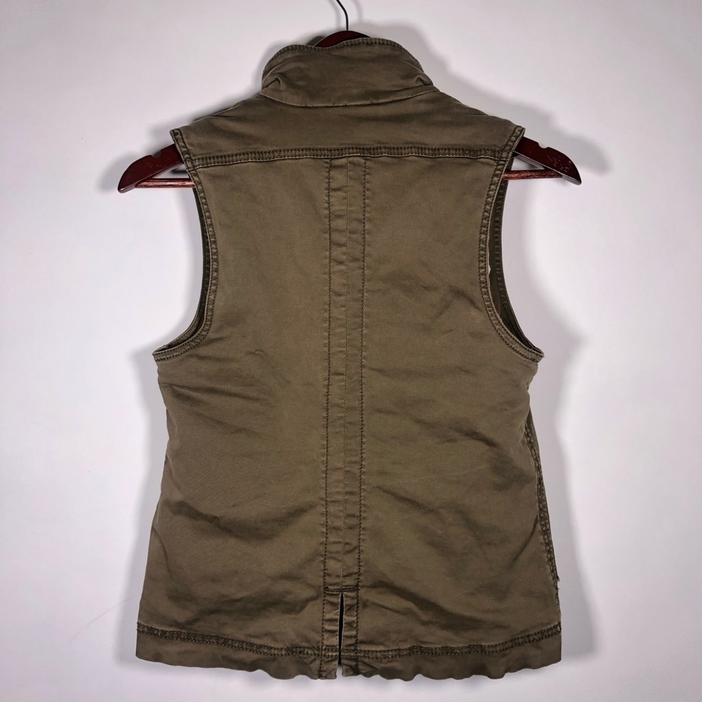 ANTHROPOLOGIE Marrakech Sherpa Lined Vest - Picture 2 of 16